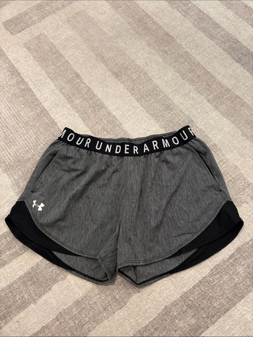 Under Armour Women’s Heather Gray and Black Play Up Athletic Shorts
